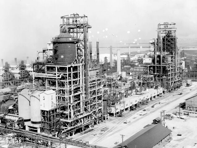 Texaco Port Arthur Refinery, 1945